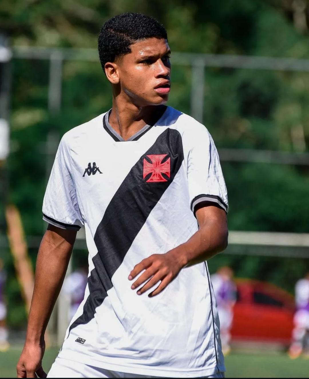 Mário Coriolano em apresentação esportiva